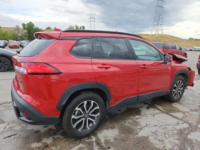 2024 TOYOTA COROLLA CROSS SE  