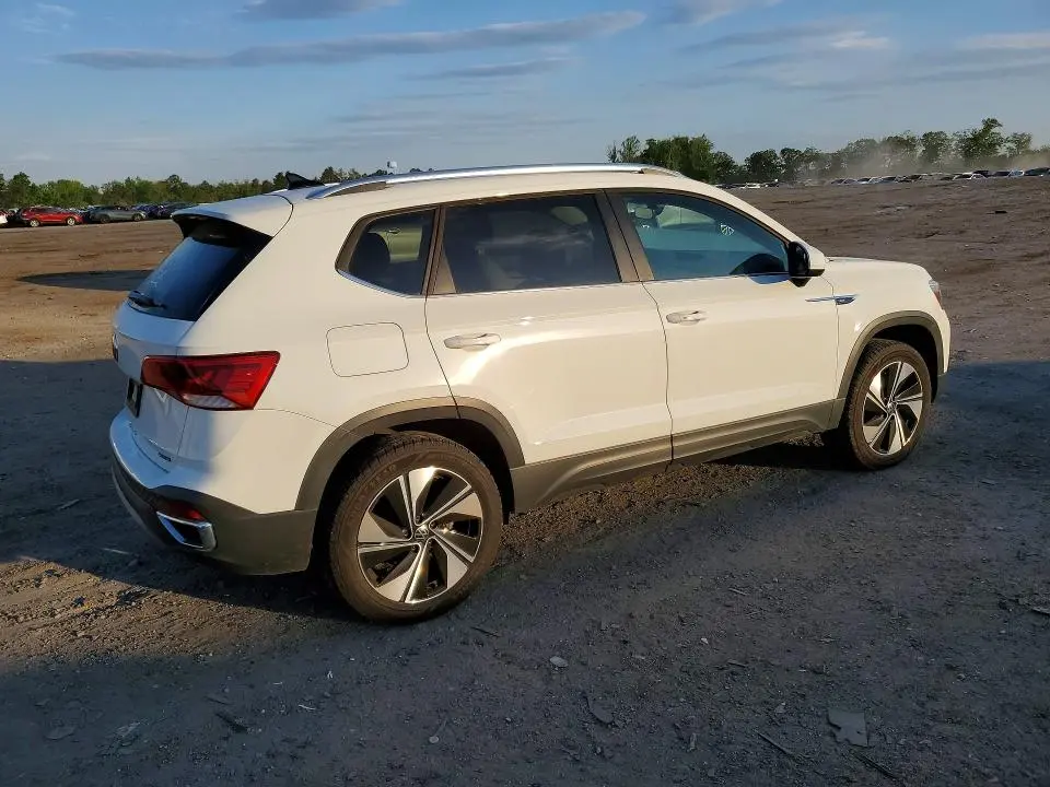 2023 VOLKSWAGEN TAOS SE  