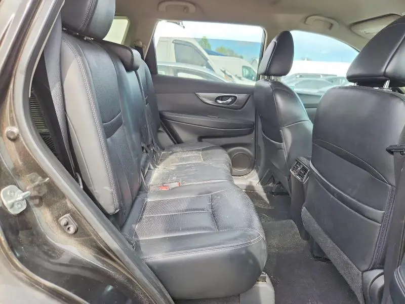 2015 NISSAN ROGUE SL  