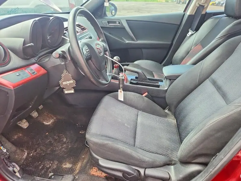2010 MAZDA 3 S  