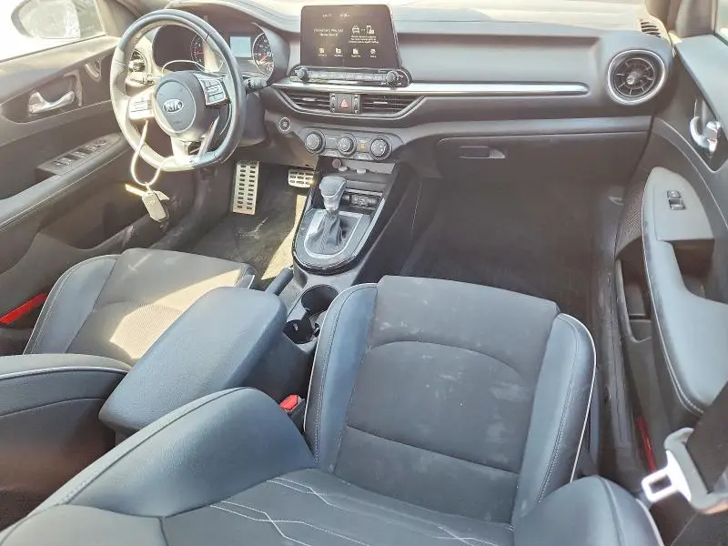 2021 KIA FORTE GT LINE  