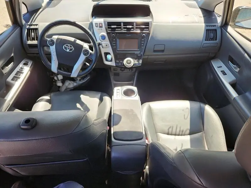 2013 TOYOTA PRIUS V FIVE  