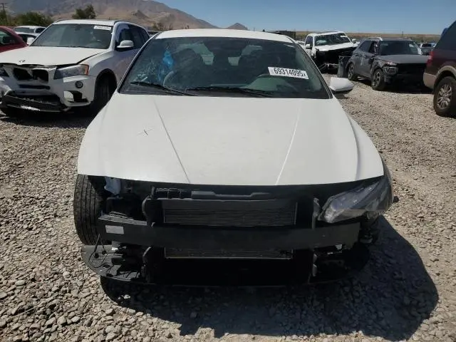 2022 HYUNDAI ELANTRA SE  