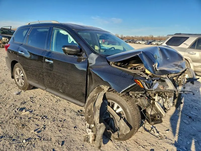 2017 NISSAN PATHFINDER S  