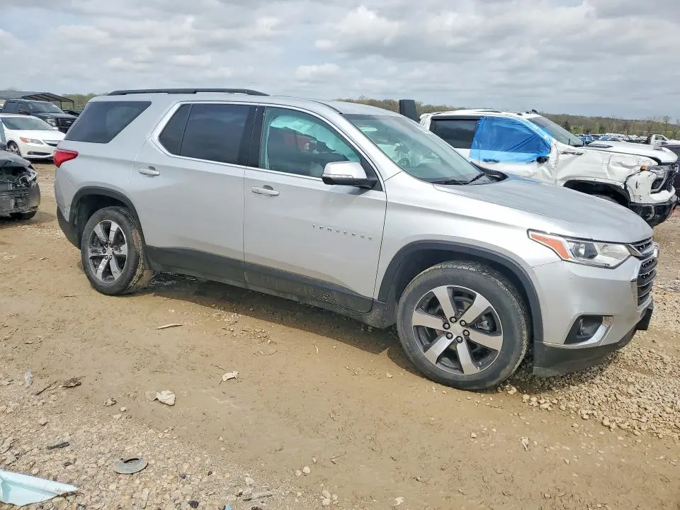 2021 CHEVROLET TRAVERSE LT  