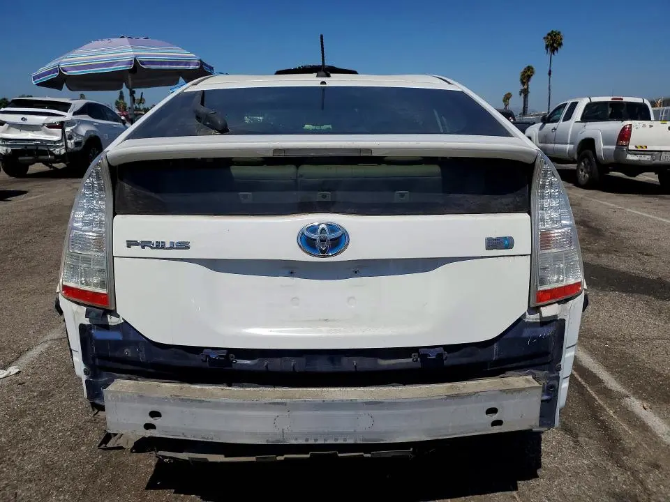2010 TOYOTA PRIUS II  