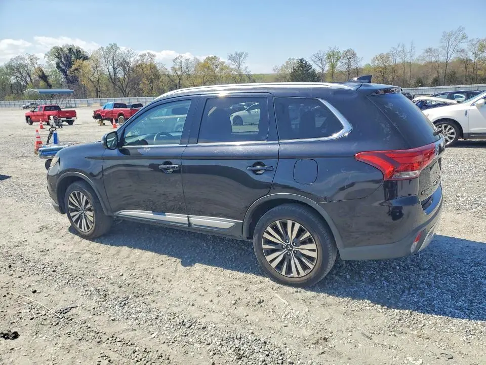 2019 MITSUBISHI OUTLANDER SE  
