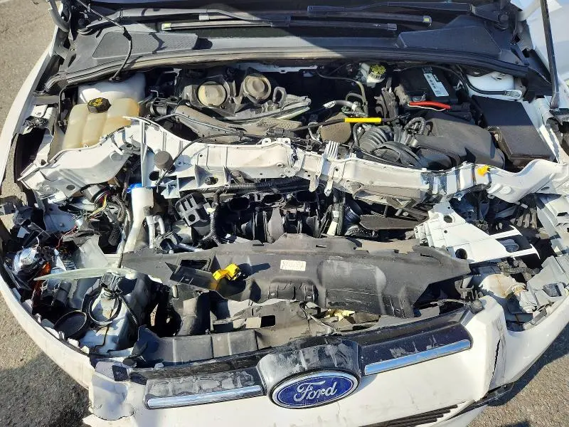 2014 FORD FOCUS TITANIUM  
