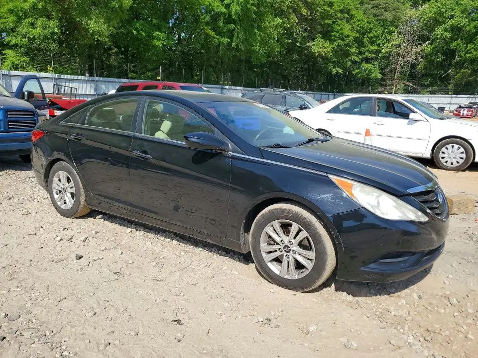2011 HYUNDAI SONATA GLS  