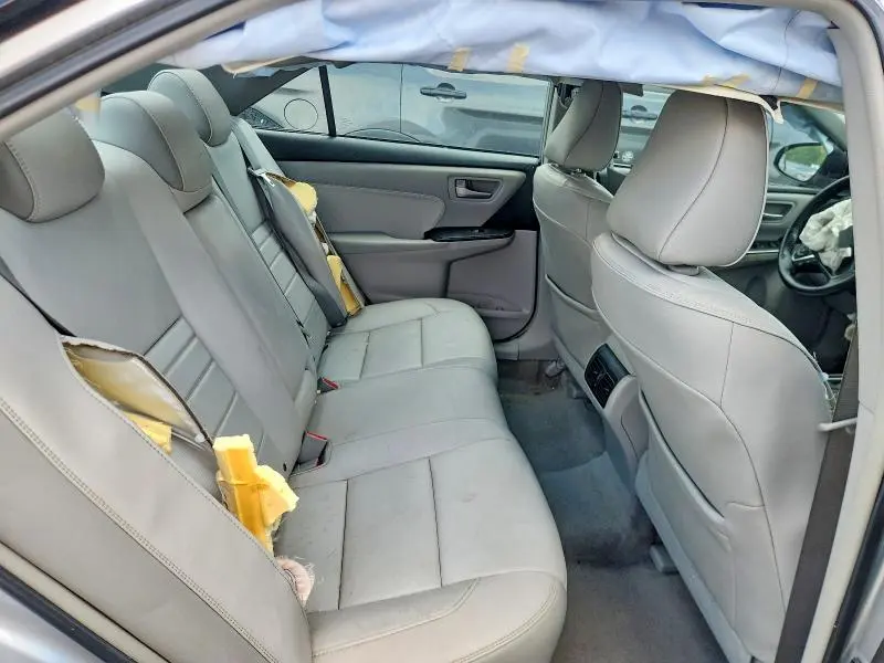 2015 TOYOTA CAMRY XLE  