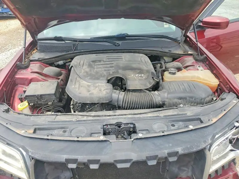 2015 CHRYSLER 300 LIMITED  
