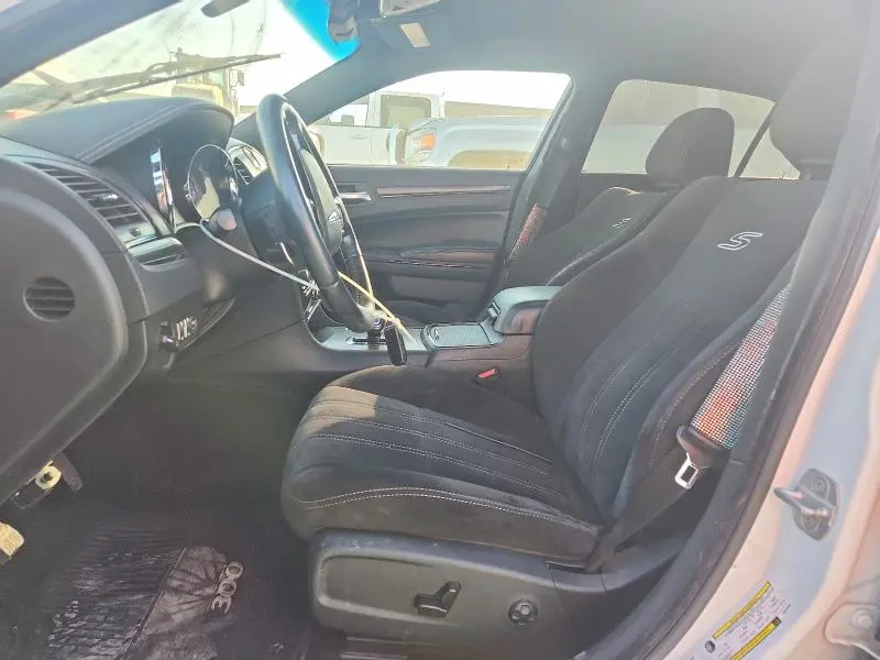 2012 CHRYSLER 300   