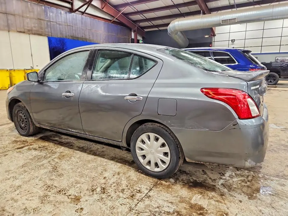 2018 NISSAN VERSA SV  