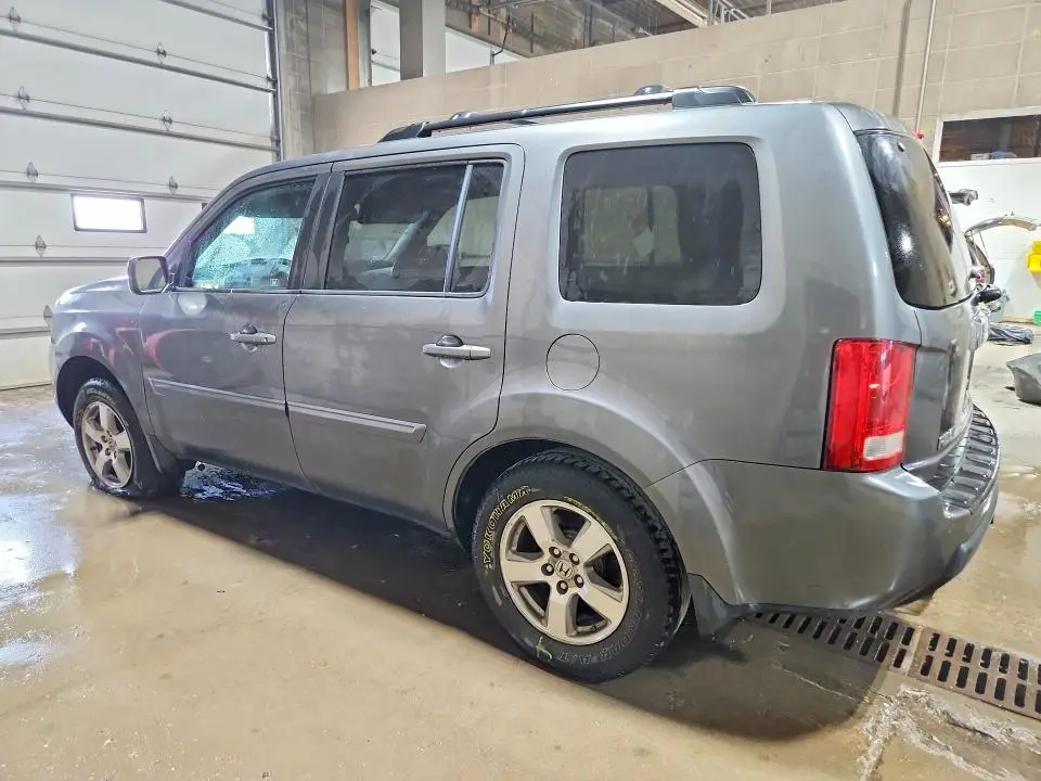 2011 HONDA PILOT EXL  