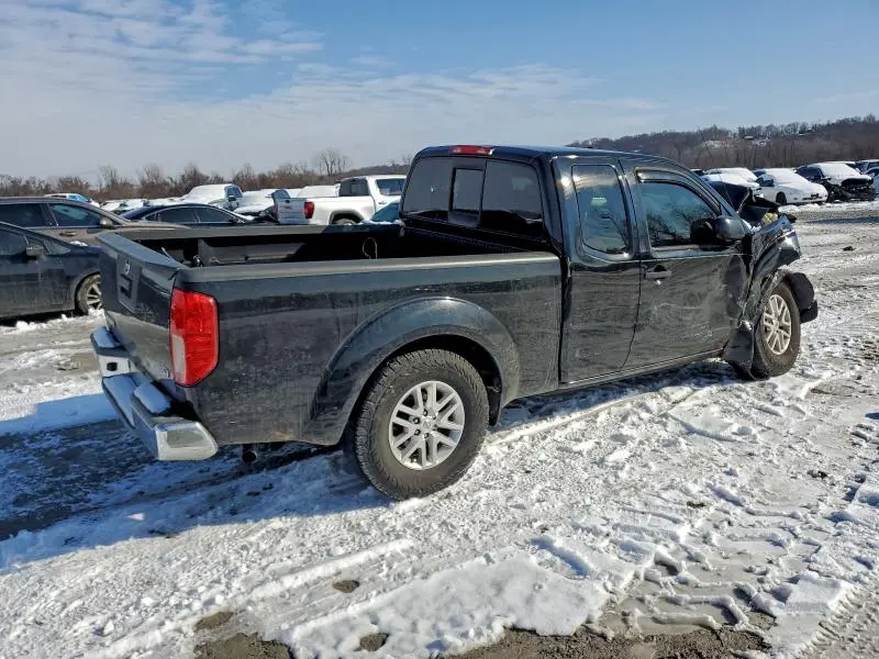 2015 NISSAN FRONTIER S  
