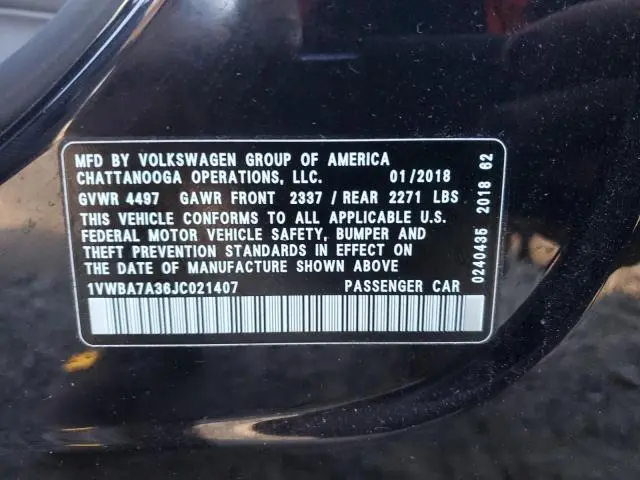 2018 VOLKSWAGEN PASSAT SE  