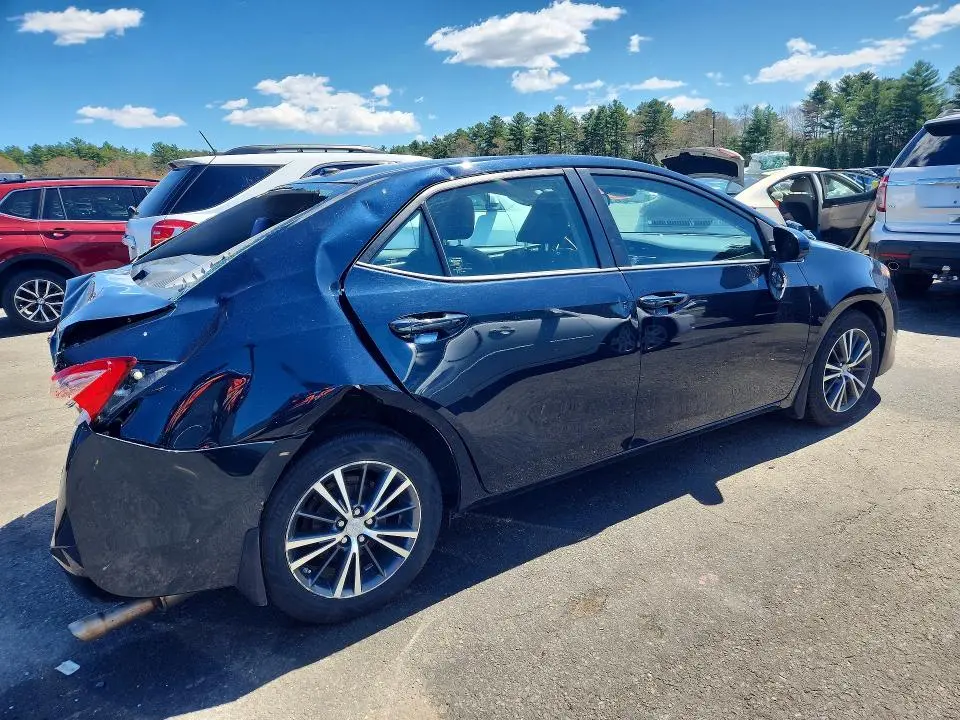 2017 TOYOTA COROLLA LE  