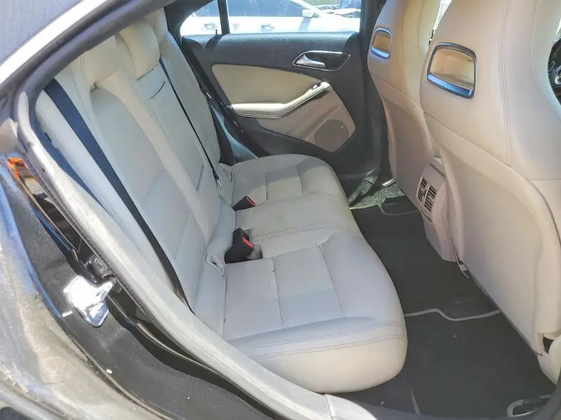 2019 MERCEDES-BENZ CLA 250  