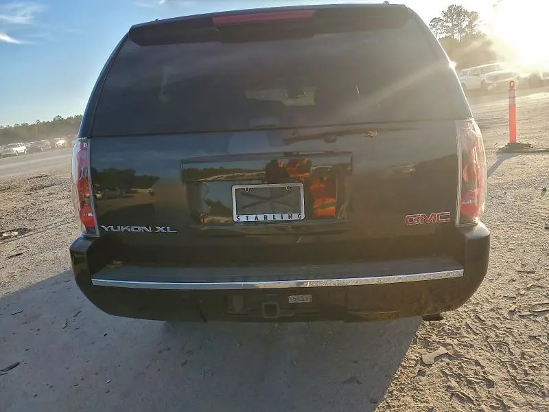 2012 GMC YUKON XL DENALI  
