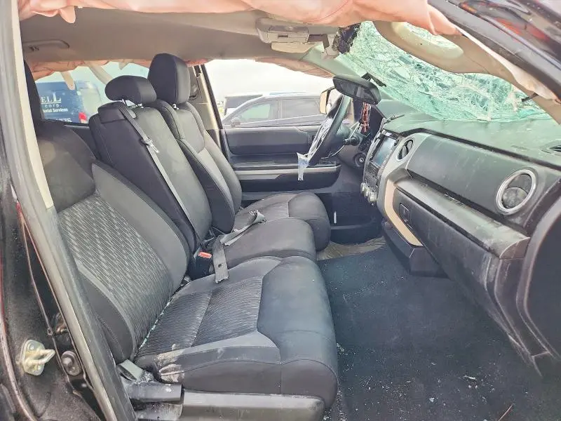 2021 TOYOTA TUNDRA CREWMAX SR5  