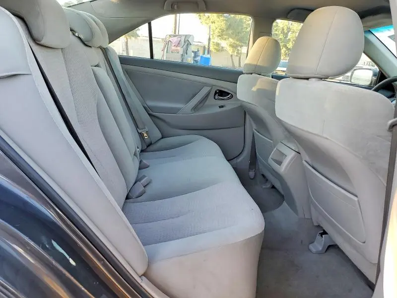 2011 TOYOTA CAMRY BASE  