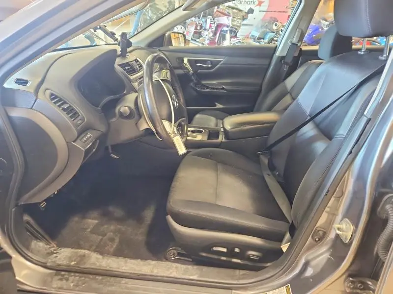 2017 NISSAN ALTIMA 2.5 SR  