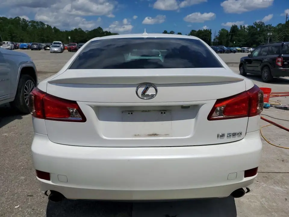 2011 LEXUS IS 250  