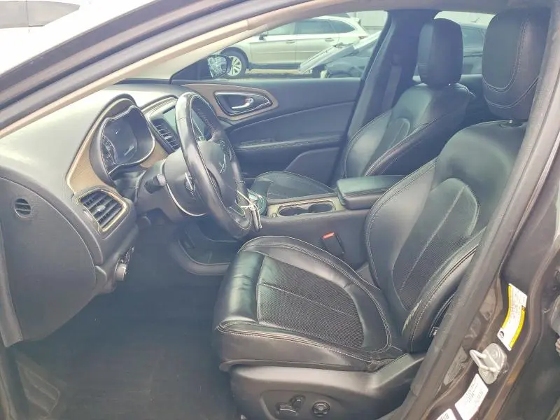 2015 CHRYSLER 200 C  