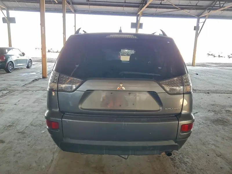 2011 MITSUBISHI OUTLANDER ES  