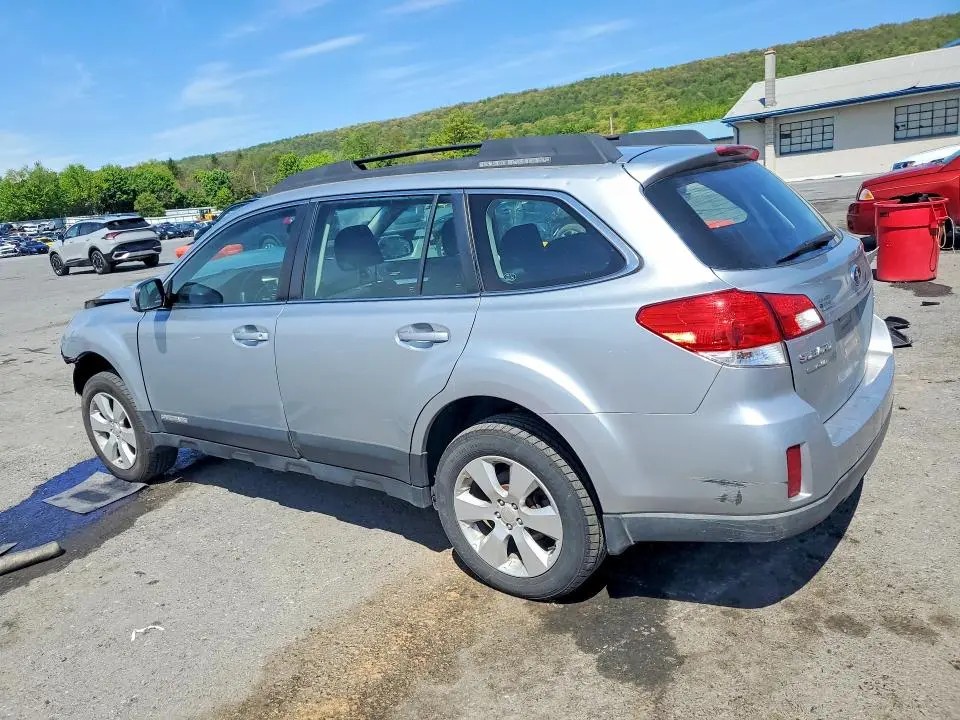 2012 SUBARU OUTBACK 2.5I  
