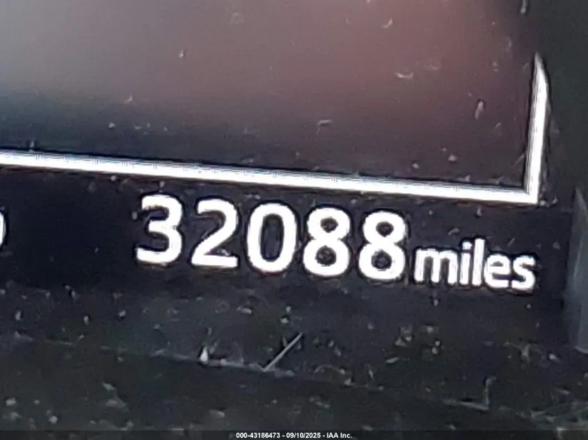 2017 TOYOTA COROLLA IM  