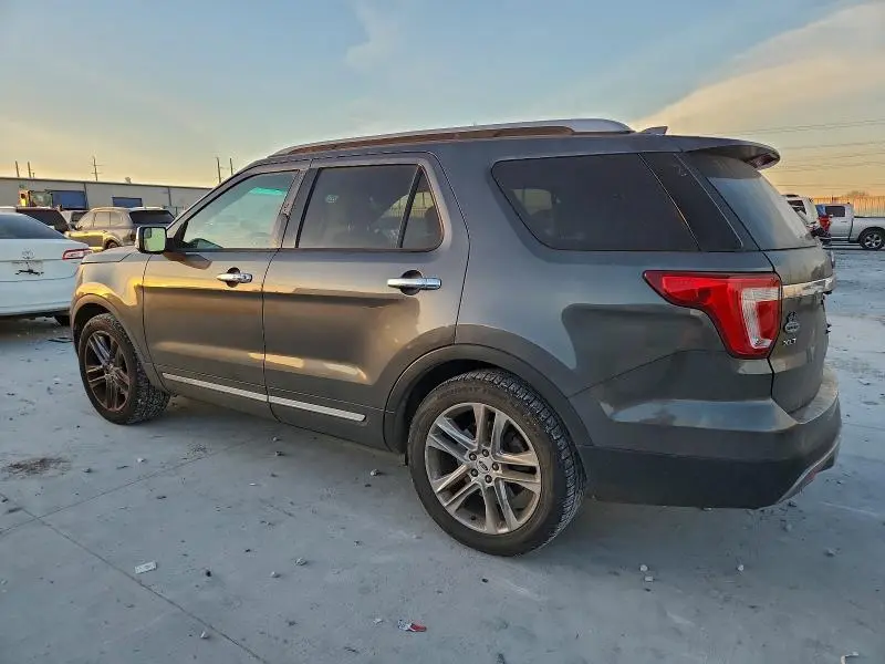 2016 FORD EXPLORER XLT  