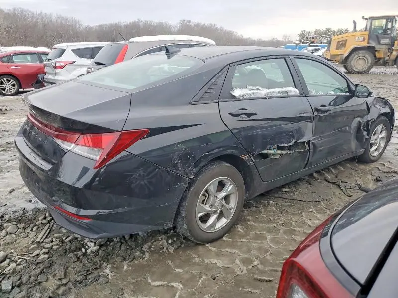 2023 HYUNDAI ELANTRA SE  