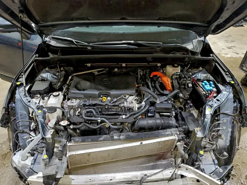 2021 TOYOTA VENZA LE  