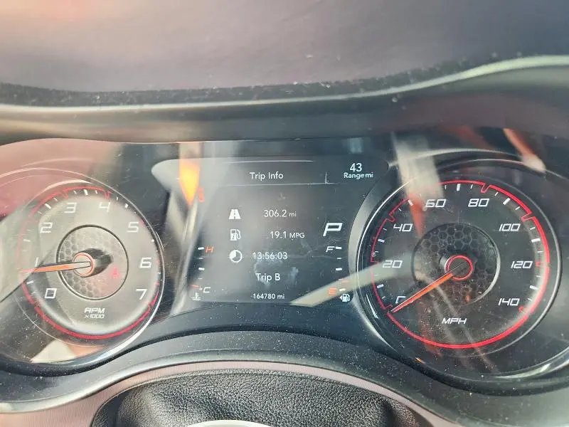 2019 DODGE CHARGER SXT  