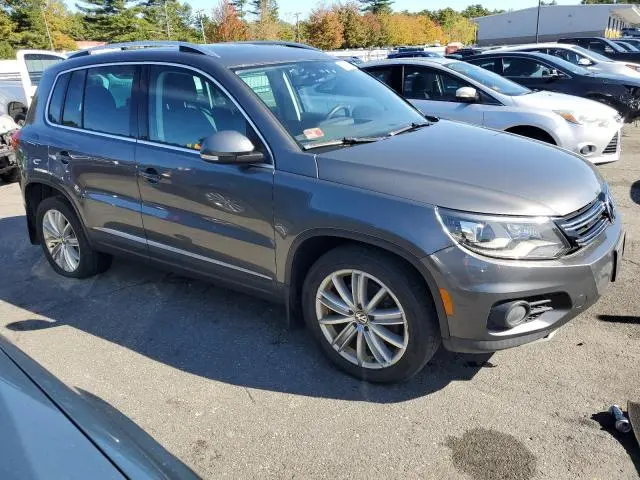 2016 VOLKSWAGEN TIGUAN S  
