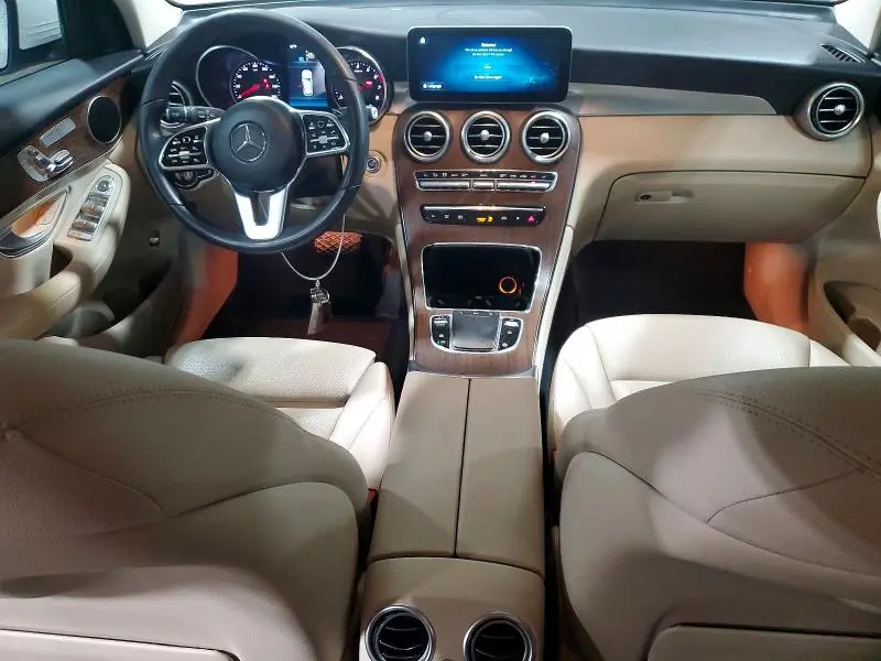 2020 MERCEDES-BENZ GLC 300  