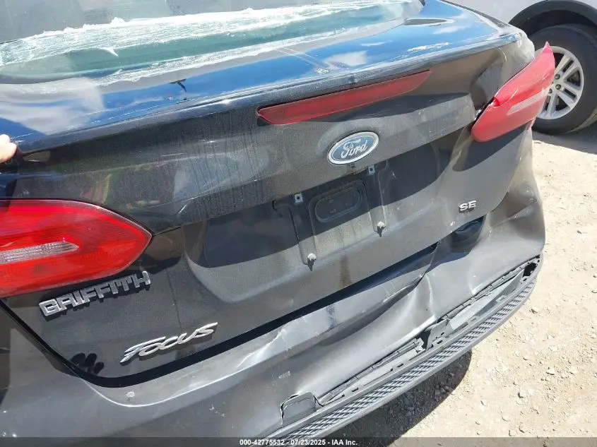 2017 FORD FOCUS SE