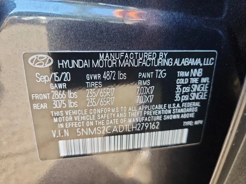 2020 HYUNDAI SANTA FE SE  
