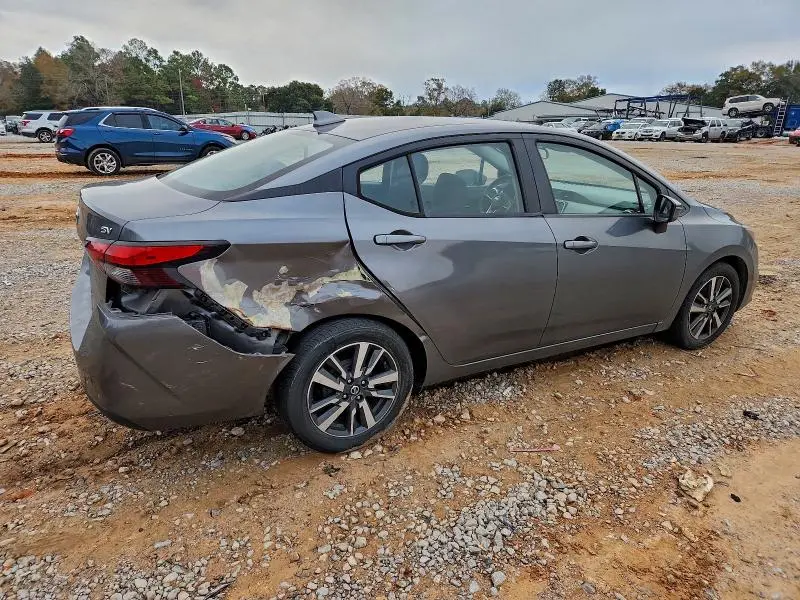 2020 NISSAN VERSA SV  