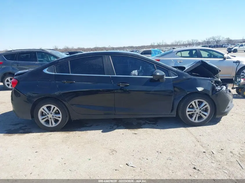 2017 CHEVROLET CRUZE LT AUTO