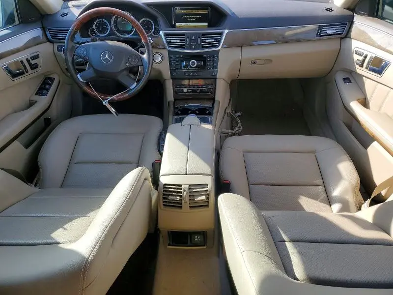 2010 MERCEDES-BENZ E 350  