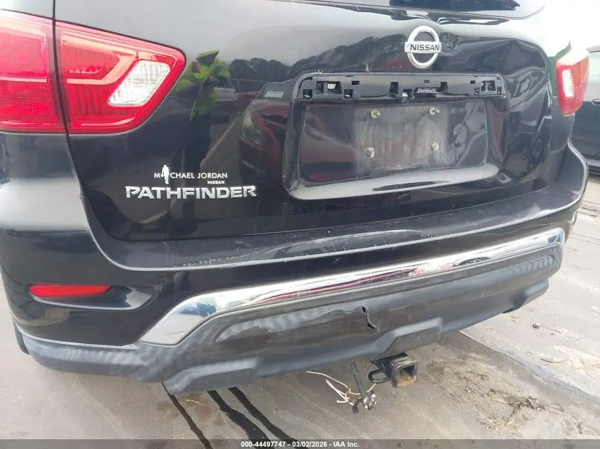 2017 NISSAN PATHFINDER S
