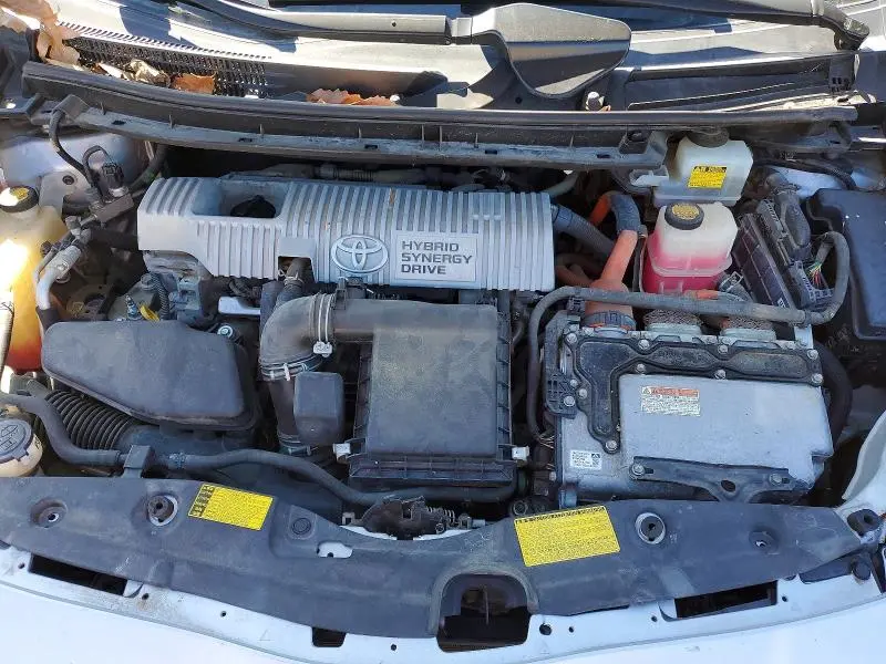 2011 TOYOTA PRIUS   
