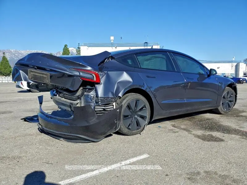 2024 TESLA MODEL 3   