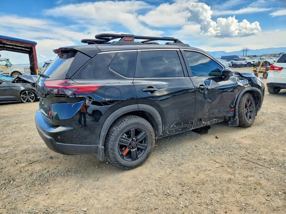 2025 NISSAN ROGUE ROCK CREEK  