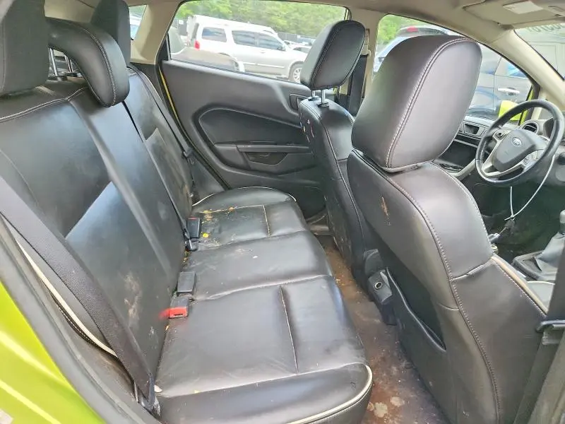 2011 FORD FIESTA SES  