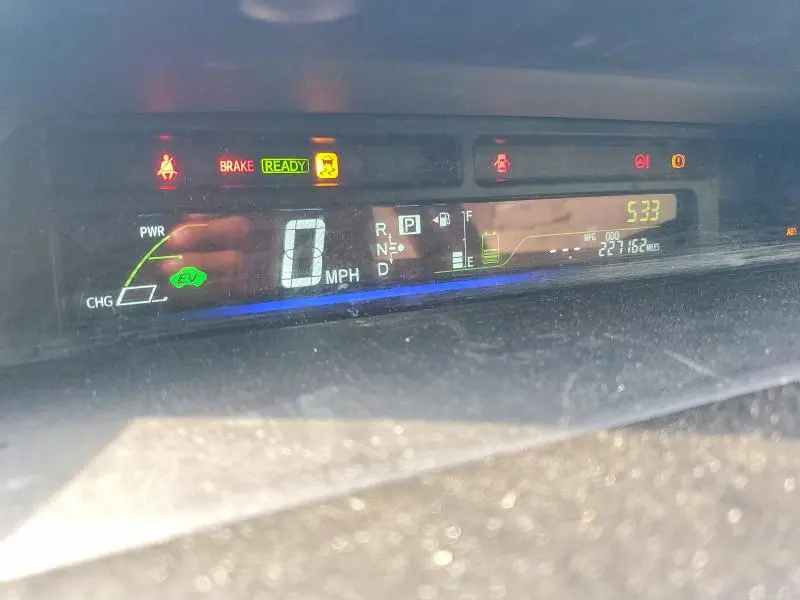 2014 TOYOTA PRIUS V THREE  