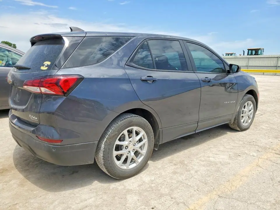 2022 CHEVROLET EQUINOX LS  