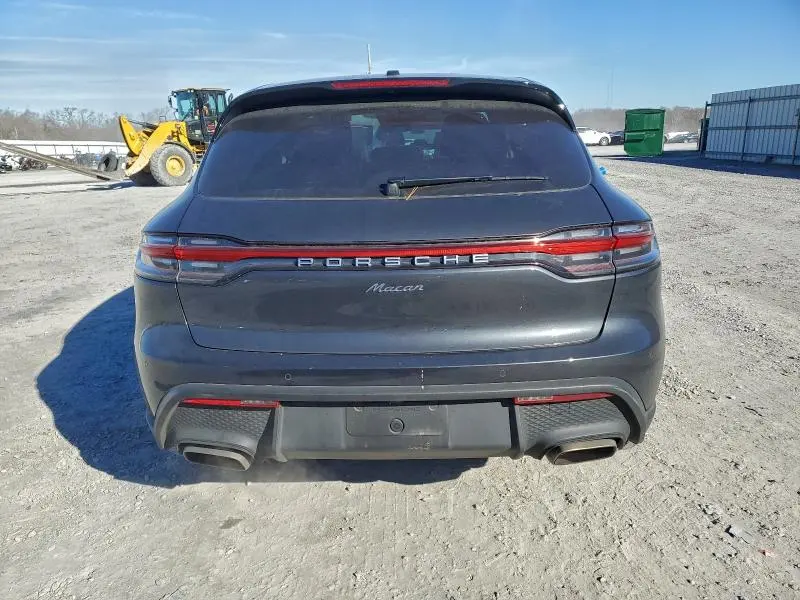2022 PORSCHE MACAN   